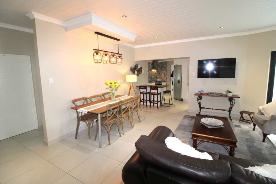 3 Bedroom Property for Sale in Blue Mountain Village Western Cape